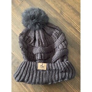 Lorome Winter Gray Knit Beanie Hat Unisex Pom Pom NWOT